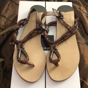NWT Brown leather dolce vita sandals size 6
